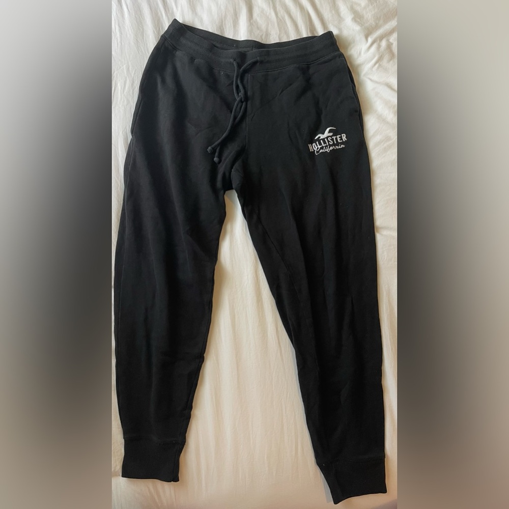 Hollister women’s joggers size medium